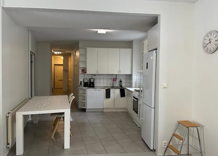 شقة Hostel400kokkola Nelioe Saunalla